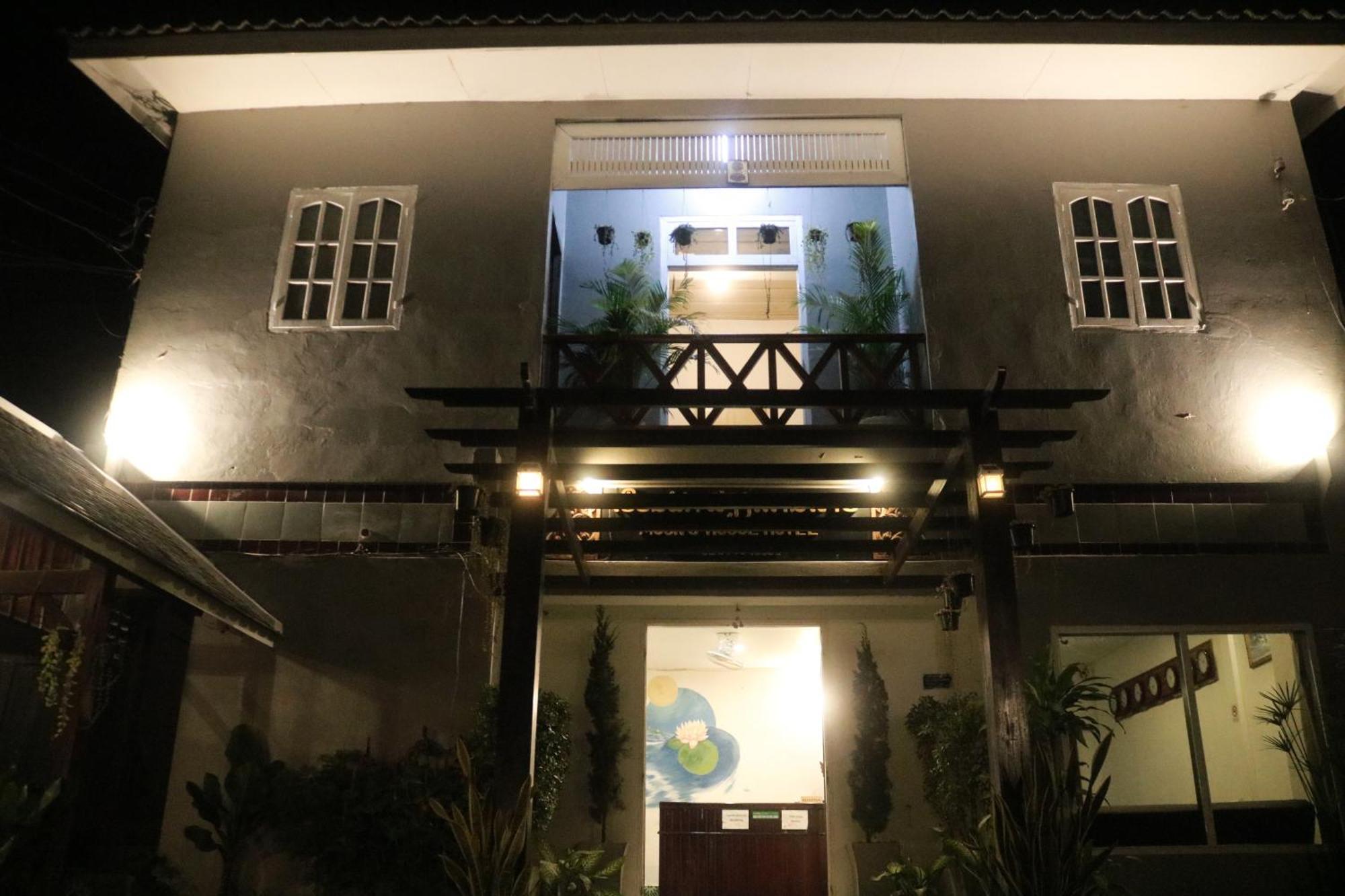 Hotel Moon'S House Luangprabang Exterior foto